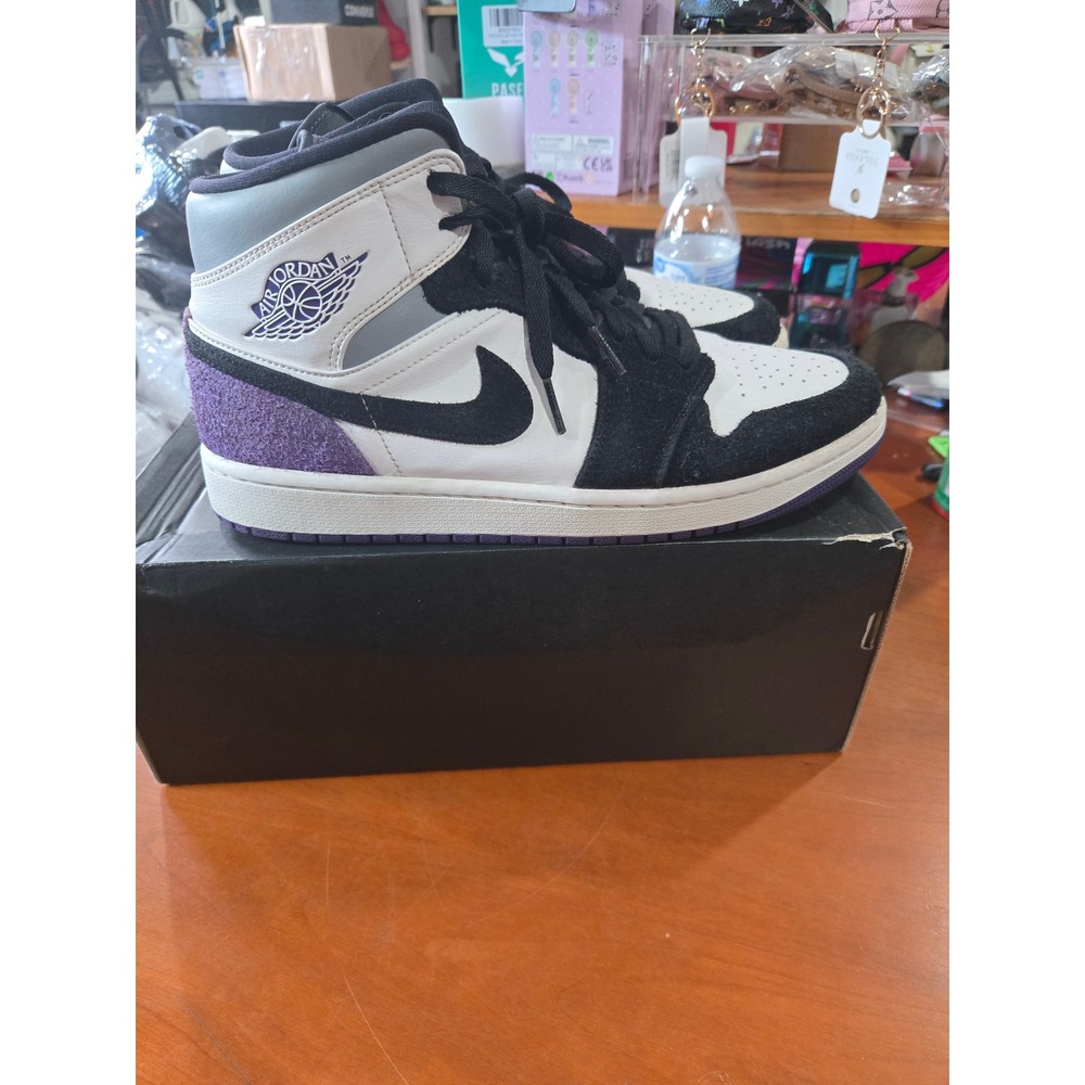 Air Jordan 1 Mid SE Court Purple Black White Suede 852542-105 Sneakers